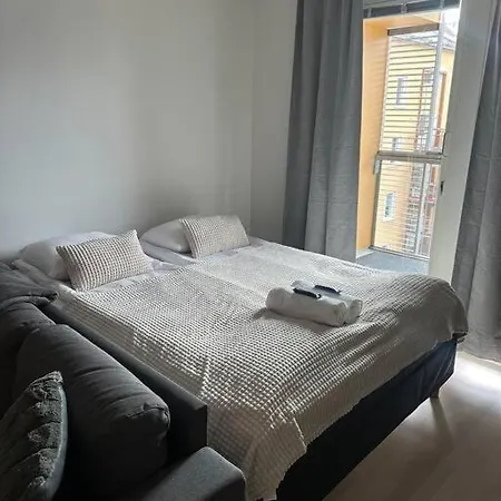 New In Great Location Apartment